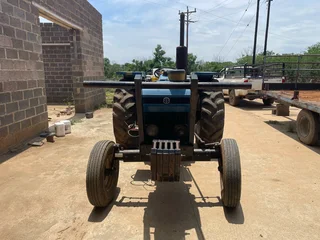 Ford 4610 4x2 Tractor