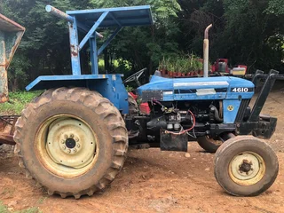 Ford 4610 4x2 Tractor