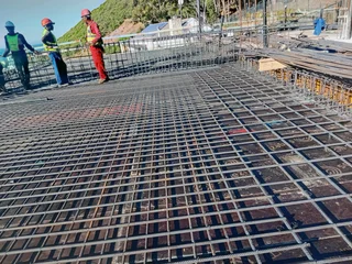 Concrete shuttering and steel reinforcement