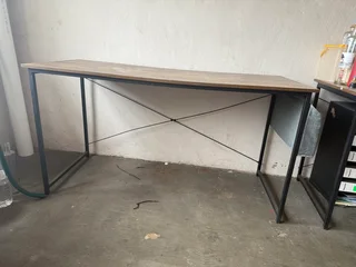 Desks - Ad posted by Keenan Hunn