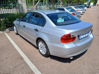2006 BMW 3 Series Sedan