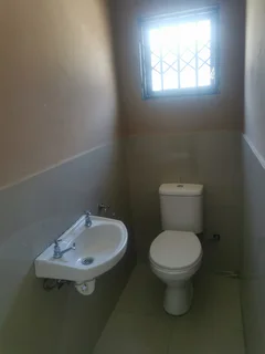 Bachelor flat to rent in Delft Suburban