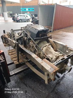 TRUCK AND BUS ENGINES FOR SALE