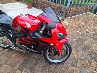 2006 Honda CBR 600 RR