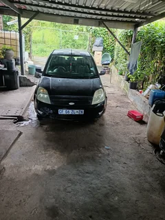 2005 Ford Fiesta Hatchback