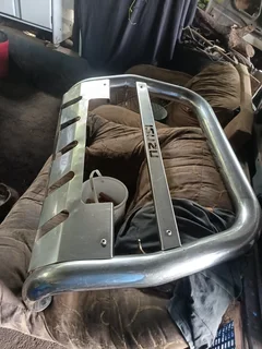 Isuzu nudge bar