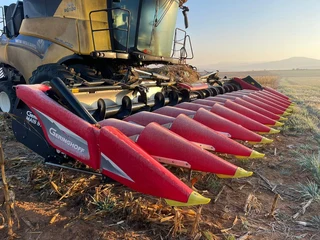 Gerringhoff 12 row 76cm Folding header with 4 auto sensors