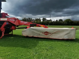 Kuhn GMD 2810