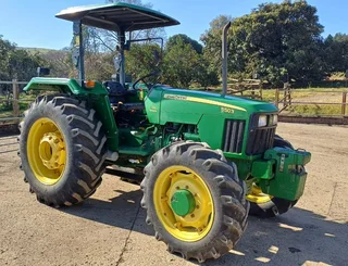 John Deere 5503