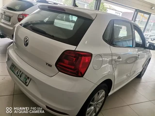 2015 Volkswagen Polo Coupe