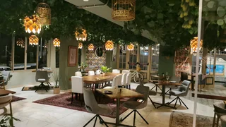 Experienced Restaurant FOH Manager