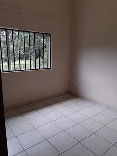 3 BEDROOM APARTMENT IN RESERVOIR HILLS