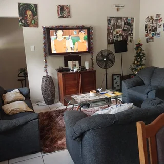 3 BEDROOM APARTMENT IN RESERVOIR HILLS