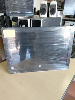 Hp all in one core i3  R2600