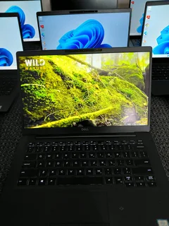 Dell 7400 core i7 8gen R4700 touch screen