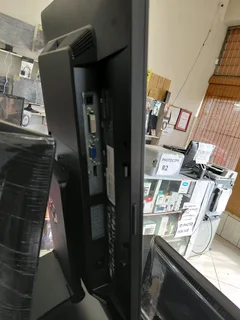 Hp 23inch monitor fhd R950