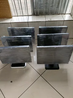 Hp monitors on sale R450