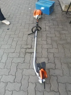 Stihl km85R edge trimmer