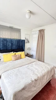 Stunning 2 bedroom house for sale in Seaview