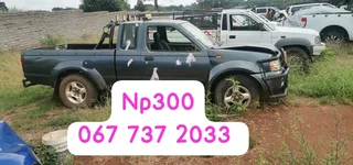 Nissan np300 ateipping for spares