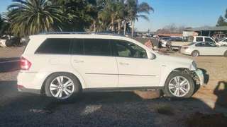 Merc benz W164  with 642 engine stripping for spares