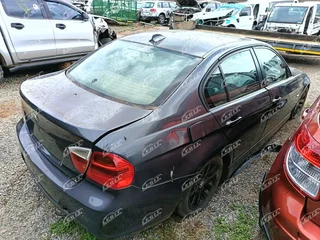 BMW e90 320i stripping for spares