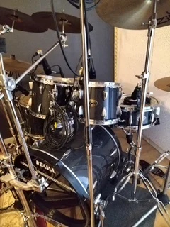 Tama 6 piece drumset