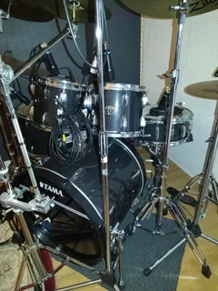Tama 6 piece drumset