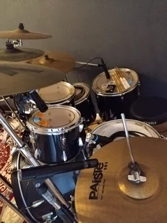 Tama 6 piece drumset