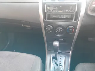 2014 Toyota Corolla Quest Sedan