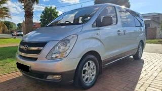 2011  Hyundai H1