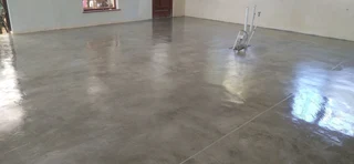 Micro-Cement Screrd floor