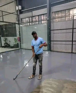 Industŕial epoxy floor installatìons