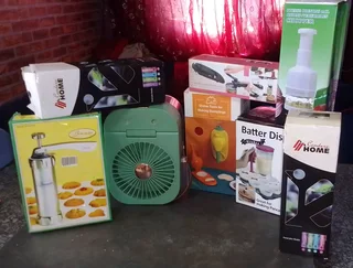 Household kitchen items for sale.located in lotus river