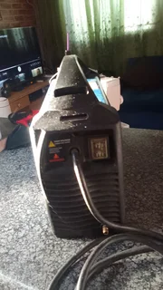 UNIARC inverter welding machine for sale including havy duty arc cables in exellent condition.