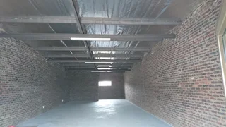 FOR LEASE - Warehouse/Shop - Frankfort