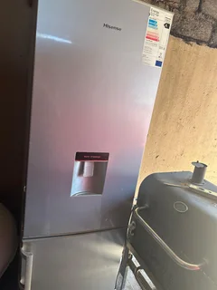 Fridge - Ad posted by Busisiwe Majubane