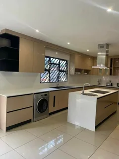 Morden Built-in cupboards, Kitchens, Plasma TV Stands, Entertainment Areas for sale