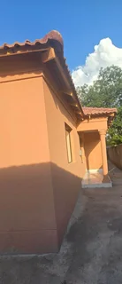 Olifantsfontein - Ad posted by Walter