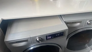 2 x 3 Bedroom House with Full Cottages