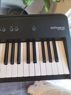 Roland FPE50 Digital piano