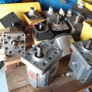 Hydraulic gear pumps &amp; motors. Resealed &amp; tested.Different models &amp; sizes. Price R250