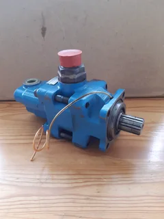 High pressure champion! Hydroleduc PTO hydraulic piston pump for toughest application to imagine.