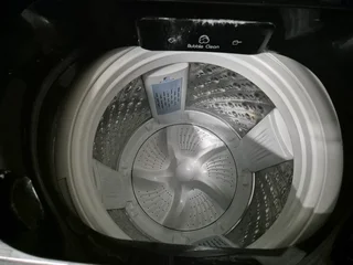 Washing Machine Hisense 14kg Top Loader for sale for R2,999