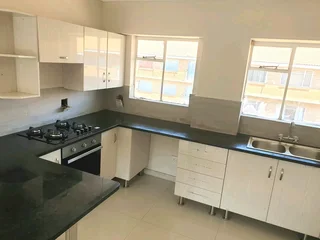 3 bedroom spacious apartment flat for rent in centurion
