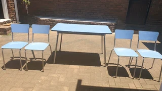 Table and chairs set