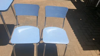 Table and chairs set
