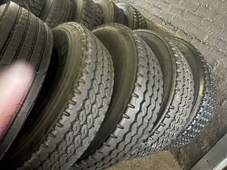Second Hand Tyres 315/80r22,5 , 12r22,5 , 11r22,5 & 385 Supersingles
