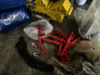 CORNER PLATES , STRAPS , RATCHETS ,STOP BLOCKS, TARPAULINS N CARGO NETS