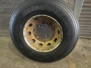 385/65R22,5 SUPERSINGLE TYRES